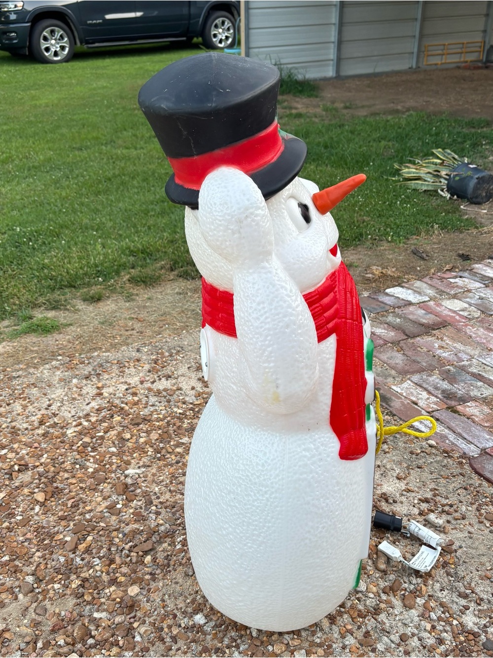 New Vintage 1999 Blow Mold 3’ White Snowman Holiday Lawn Decor Red Scarf Lights - Picture 6 of 9